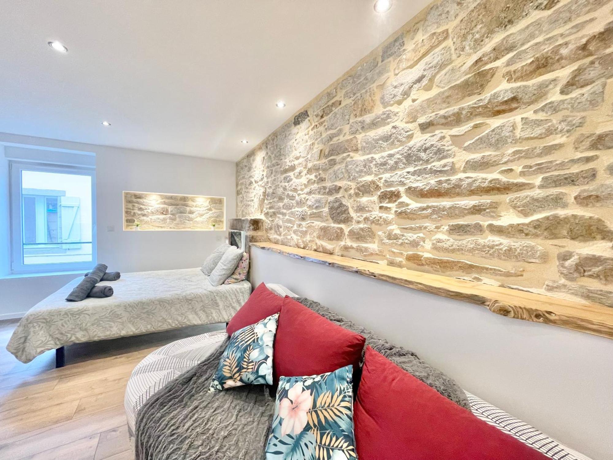 Apartment Le Calloch 1d - Wifi - Netflix - Face Gare Quimper