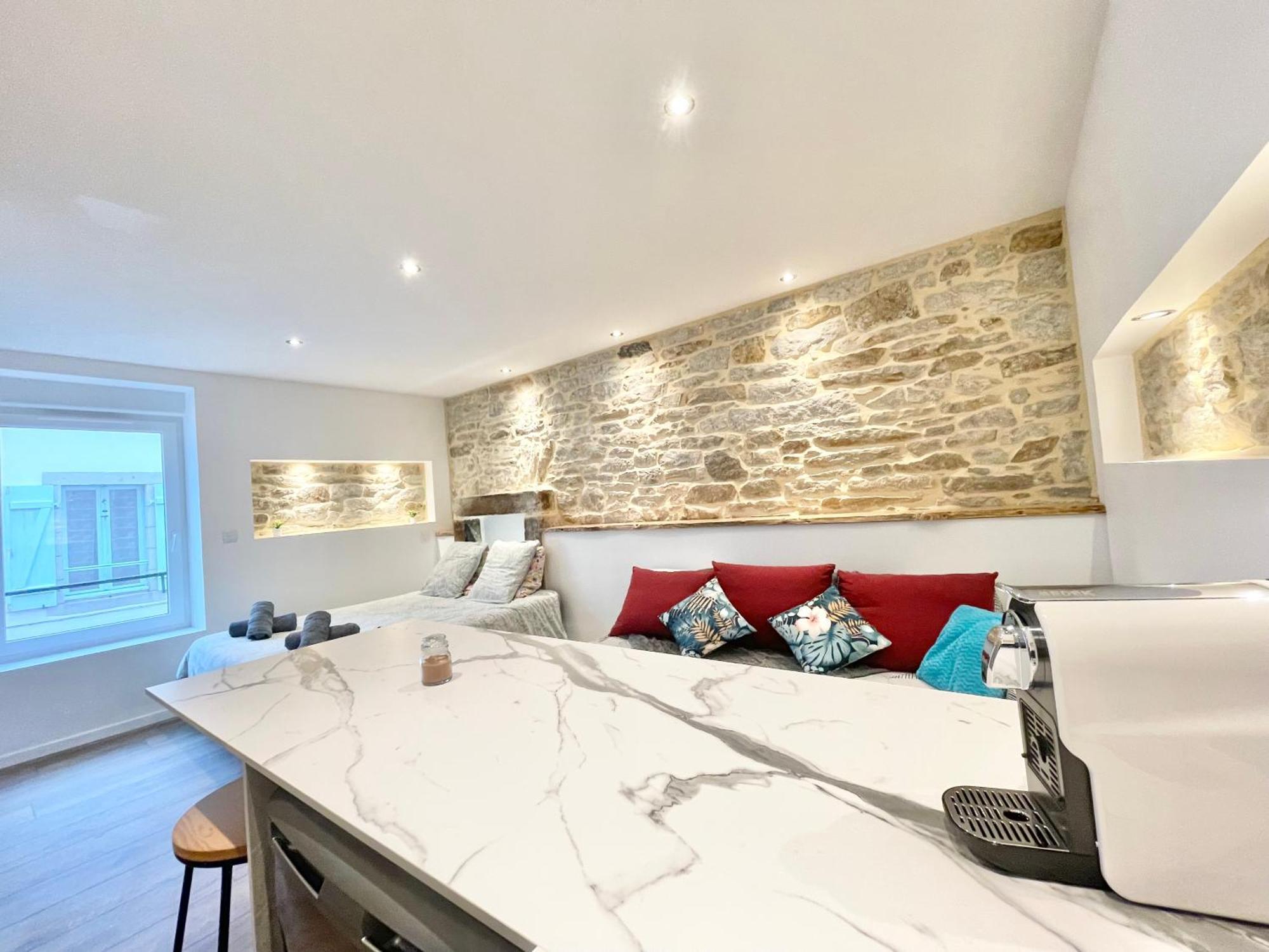 Apartment Le Calloch 1d - Wifi - Netflix - Face Gare Quimper