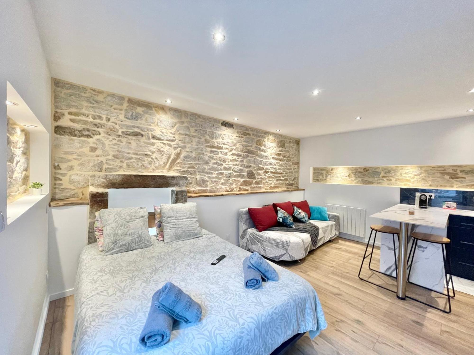 Apartment Le Calloch 1d - Wifi - Netflix - Face Gare