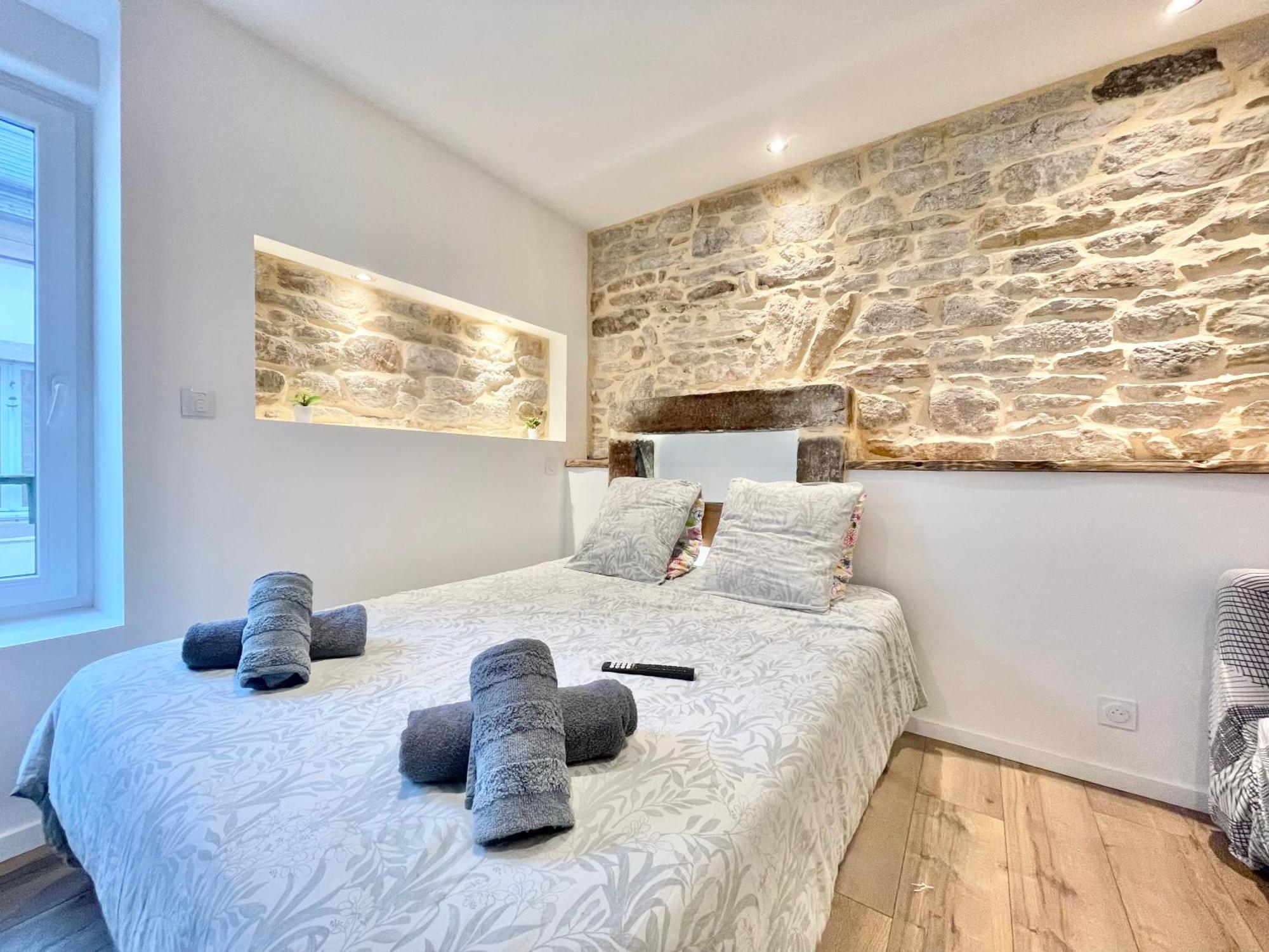 Apartment Le Calloch 1d - Wifi - Netflix - Face Gare Quimper